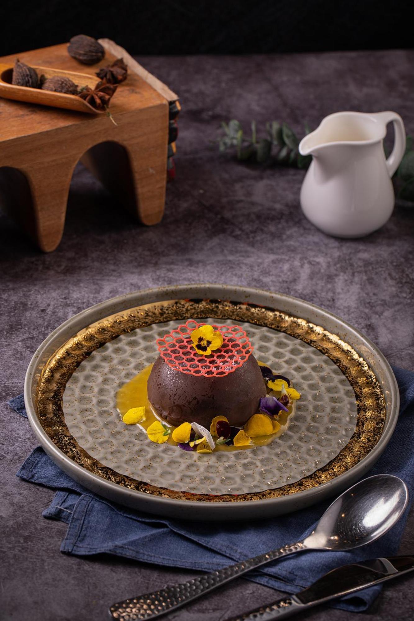 فندق ذا أورينتال جايد هانوي المظهر الخارجي الصورة A chocolate bomb